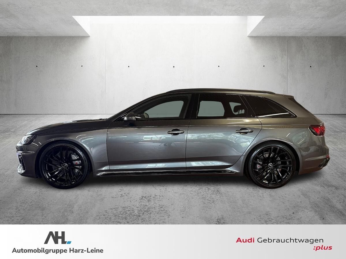 Audi RS4 Avant 2.9 TFSI quattro Pano HuD Keramik 280km/h RS-Sportabgas