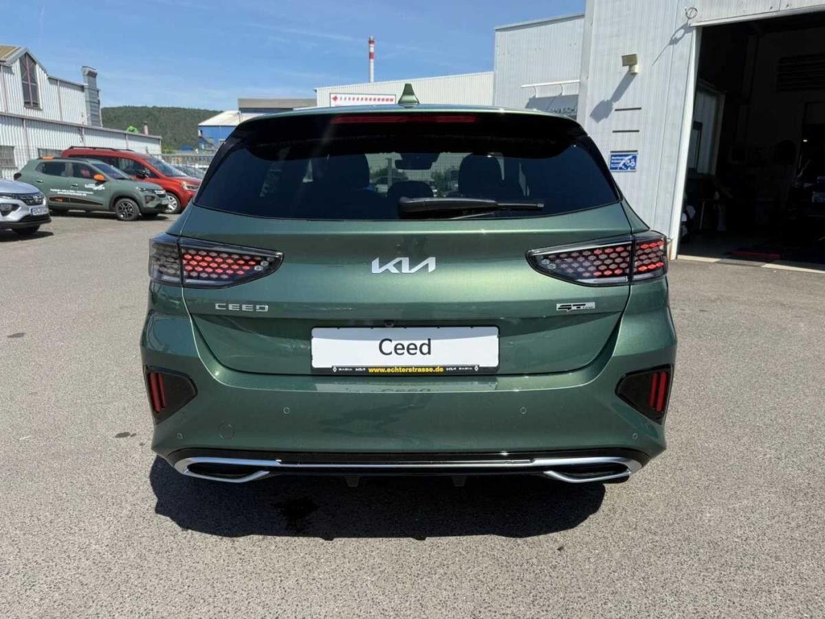 Kia Ceed GT-line 1.5 T-GDI 140 PS DCT +18Z
