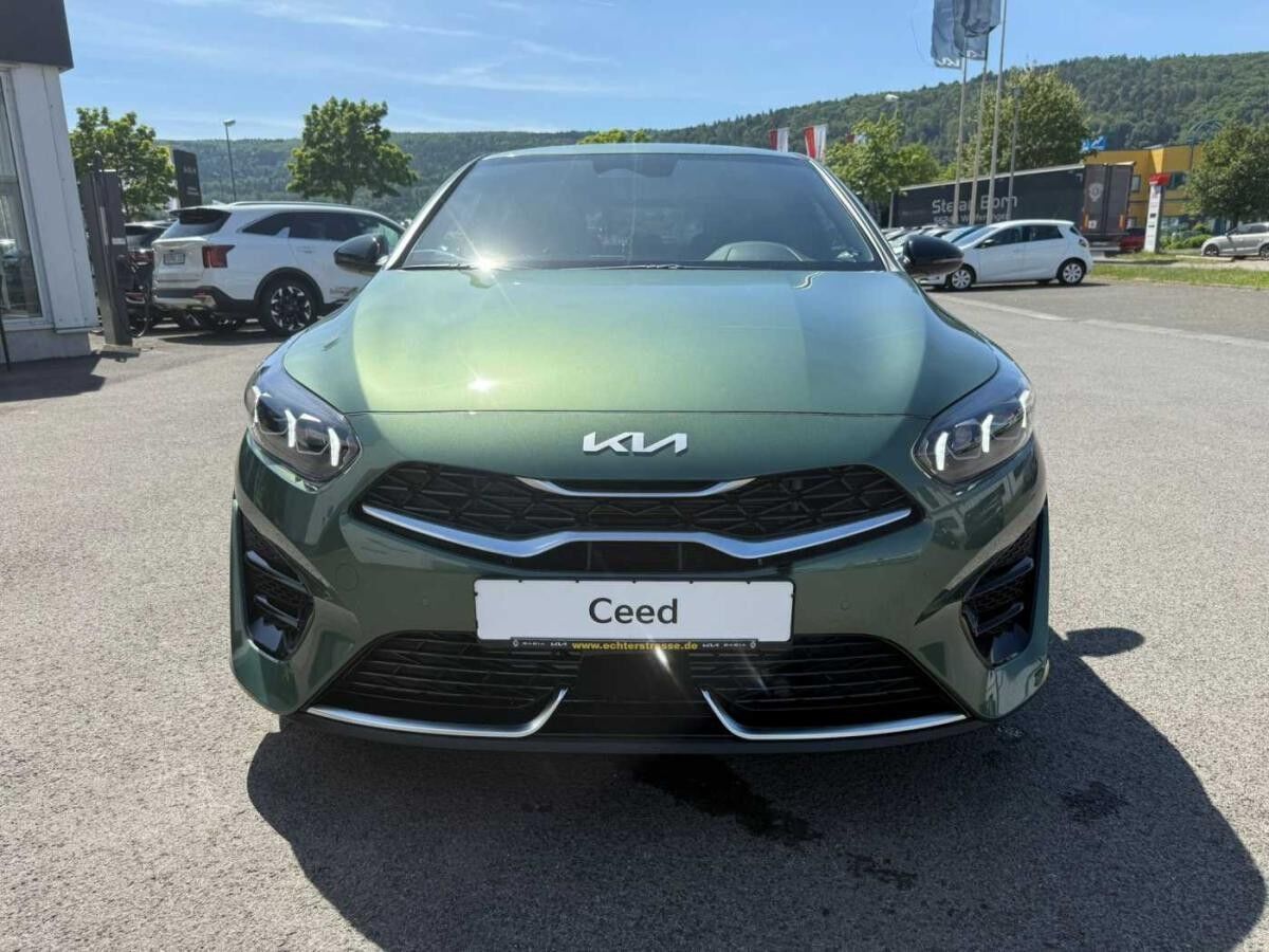 Kia Ceed GT-line 1.5 T-GDI 140 PS DCT +18Z