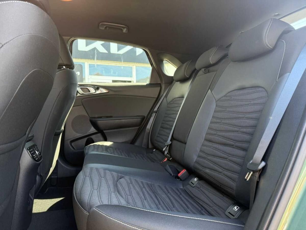 Kia Ceed GT-line 1.5 T-GDI 140 PS DCT +18Z