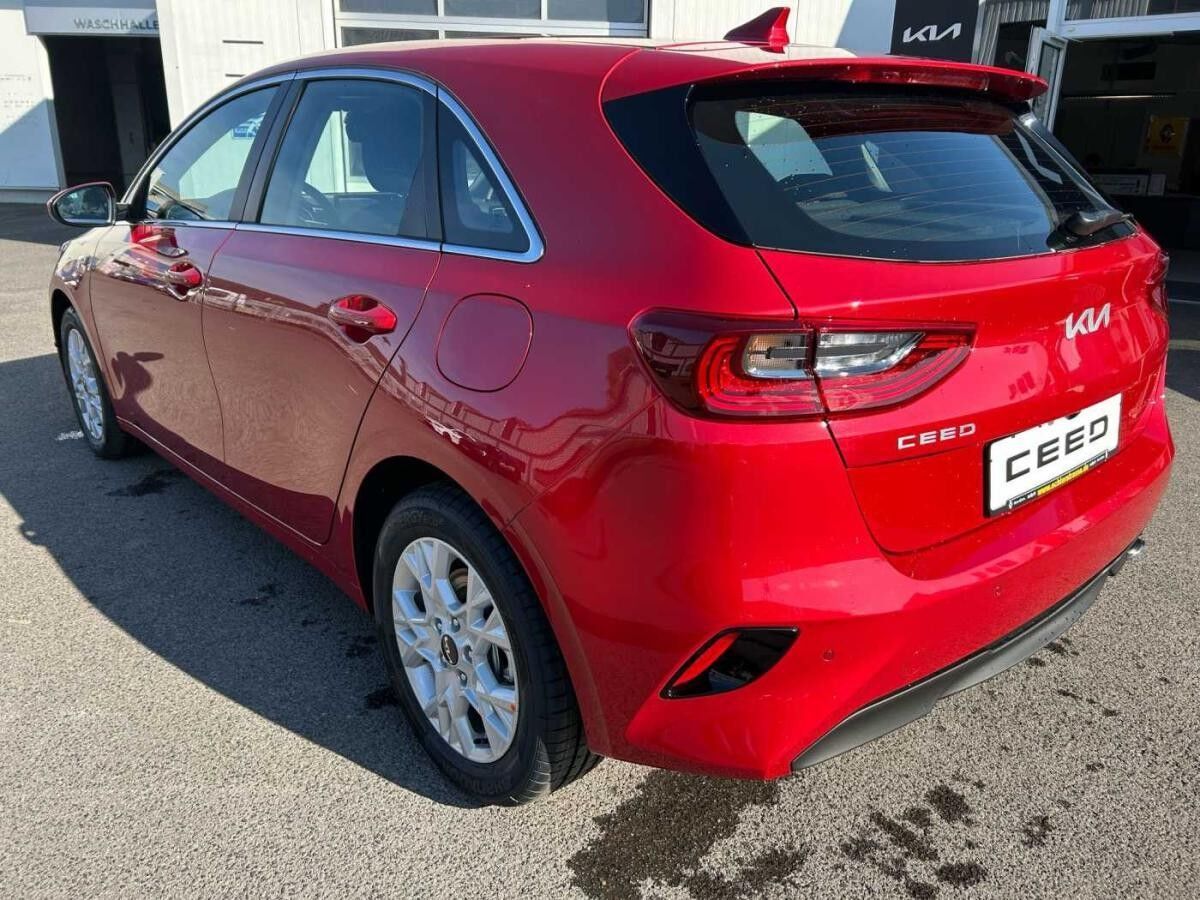 Kia Ceed Vision 1.5 T-GDI DCT7 +SHZ+RFK
