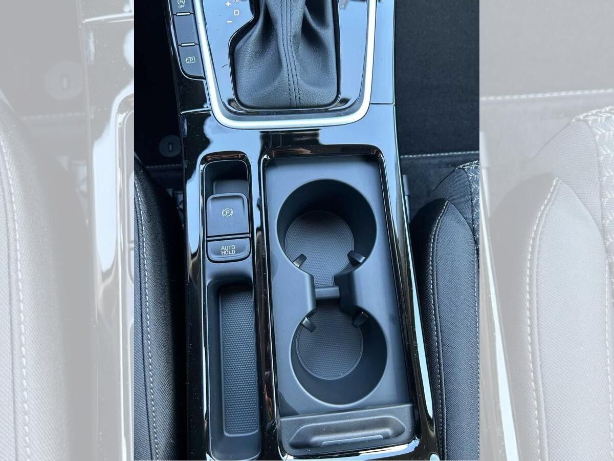 Kia Ceed Vision 1.5 T-GDI DCT7 +SHZ+RFK