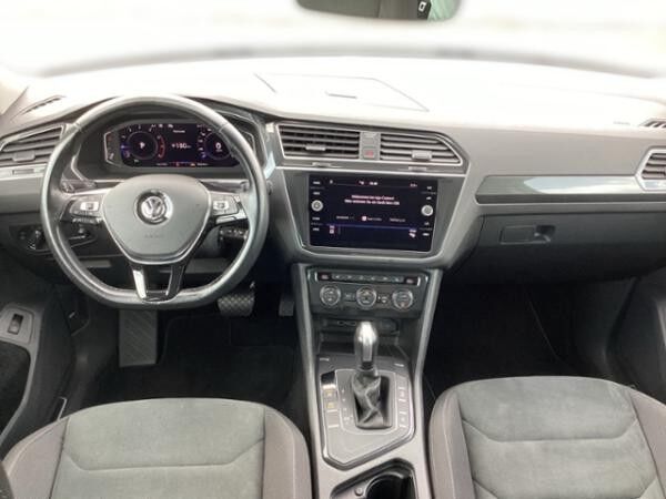 Volkswagen Tiguan 1.5 TSI DSG R-LINE *360° *AHK *LM20 *ACC