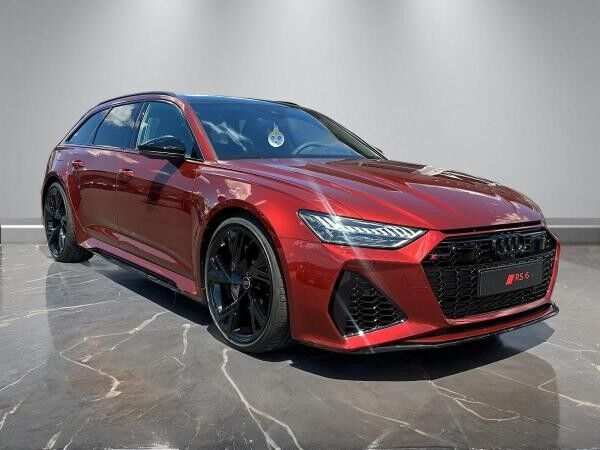 Audi RS6 Avant performance AHK+SPORTABGAS+KERAMIK+PANO+HUD+360°+MATRIX+STDHZ
