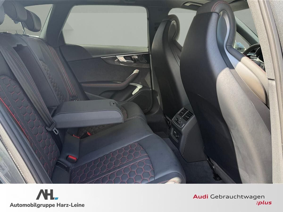 Audi RS4 Avant 2.9 TFSI quattro Pano HuD Keramik 280km/h RS-Sportabgas