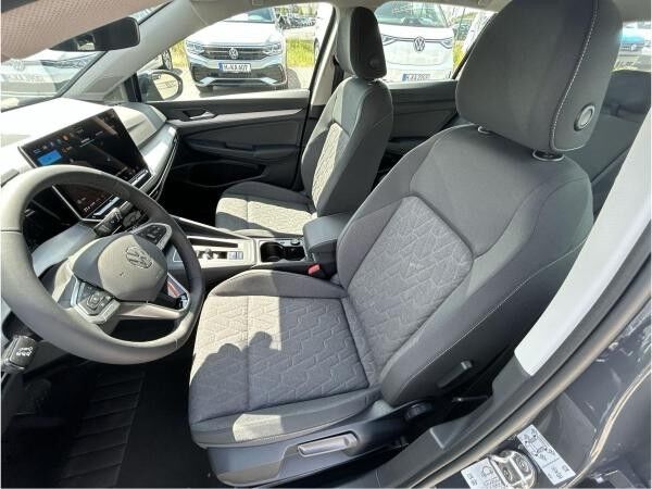 Volkswagen Golf Life 1.5 l eTSI OPF DSG CarPlay Hyb. ACC