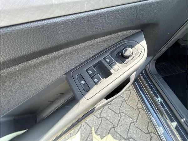 Volkswagen Golf Life 1.5 l eTSI OPF DSG CarPlay Hyb. ACC