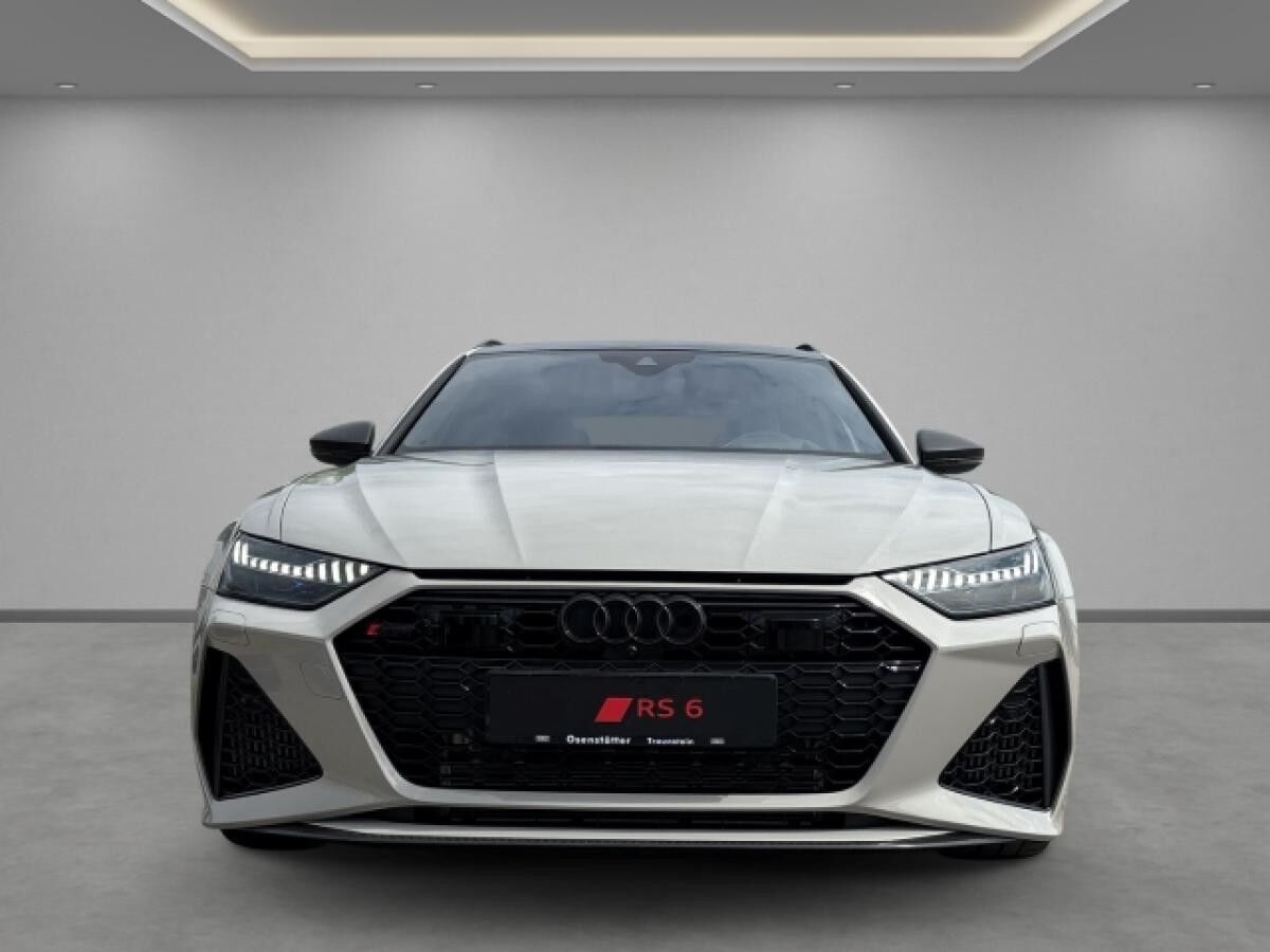 Audi RS6 Avant performance qu (630 PS) tiptronic