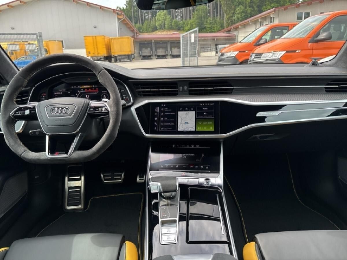 Audi RS6 Avant performance qu (630 PS) tiptronic