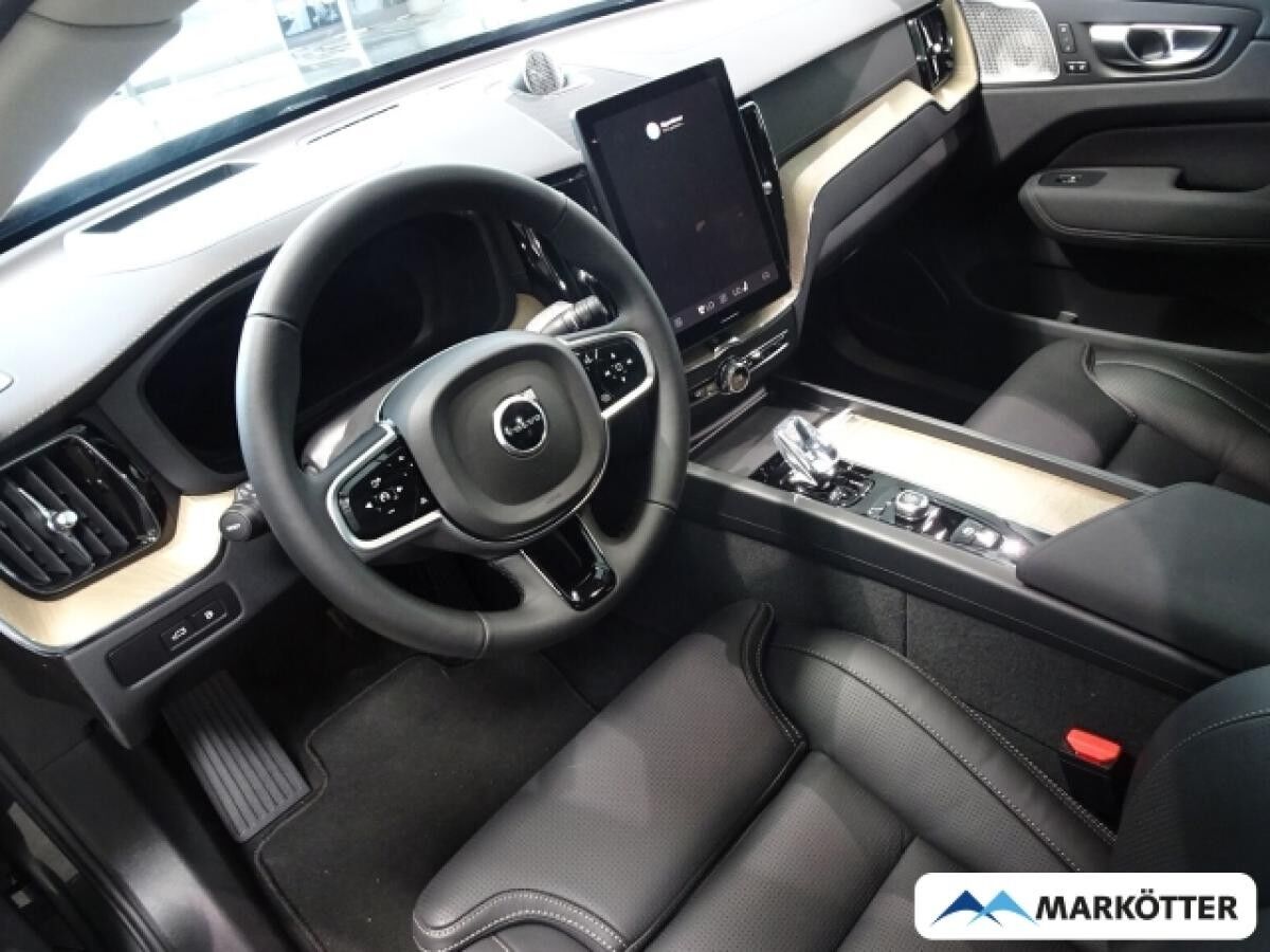 Volvo XC60 T8 AWD Ultra Dark Plug-In Hybrid/Massagesitze