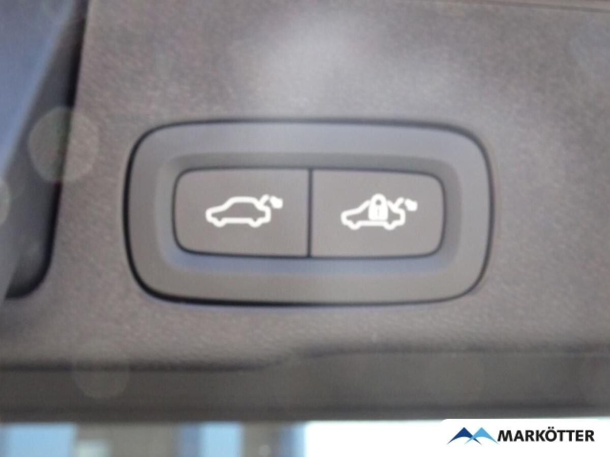 Volvo XC60 T8 AWD Ultra Dark Plug-In Hybrid/Massagesitze