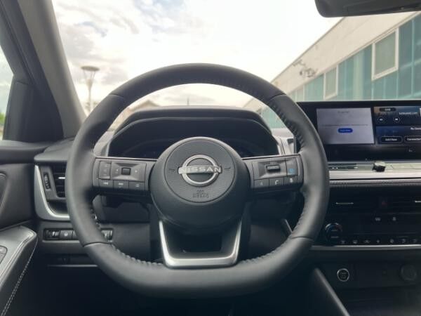 Nissan Qashqai N-Connecta 1.3 DIG-T MHEV EU6e HUD Navi 360 Kamera LED El. Heckklappe Apple CarPlay