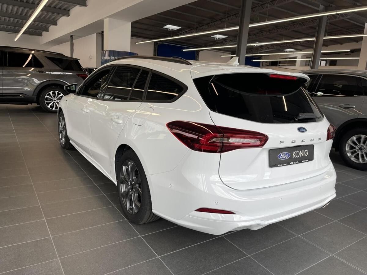 Ford Focus Turnier ST-Line *GEWERBE*⚡⚡Winter, Fahrass., Park, ST Style⚡⚡SOFORT VERFÜGBAR Ford Focus Turnier ST-Line *GEWERBE*⚡⚡Winter, Fahrass., Park, ST Style⚡⚡SOFORT VERFÜGBAR
