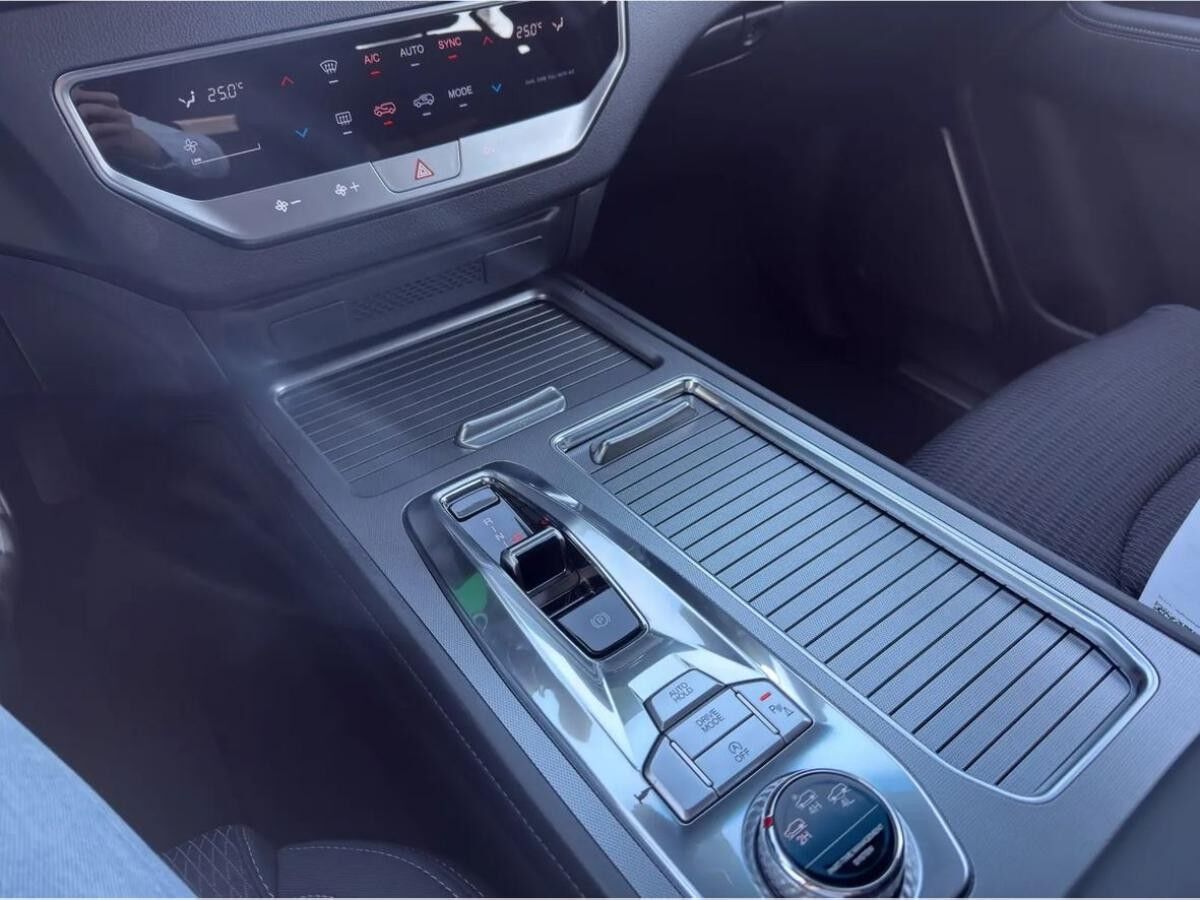 KGM Rexton Core 2.2 e-XDi AT AWD *RFK/Navi/PDC/LED*