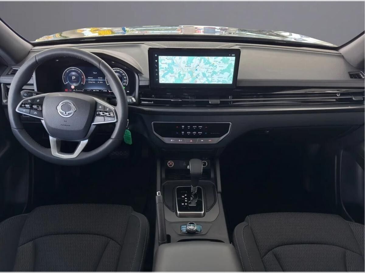 KGM Musso Grand Core 2.2 E-XDI AT 4WD *Navi/RFK/PDC*