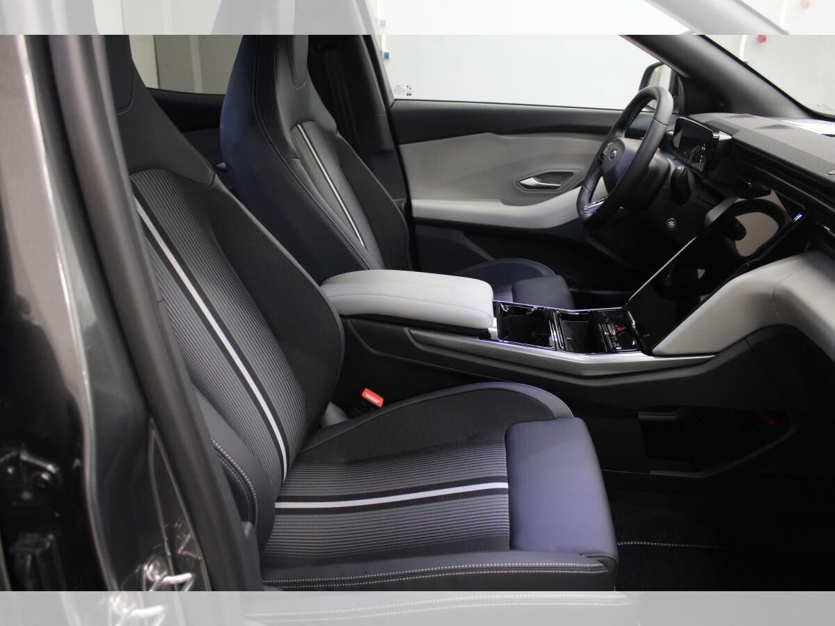 Ford Capri PRIVAT *SOFORT VERFÜGBAR* 77 kWh RWD Extended Range