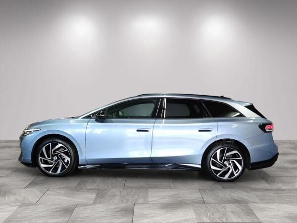 Volkswagen ID.7 Tourer Pro h/AHK/Matrix/Wärmepu/02.30Garantie