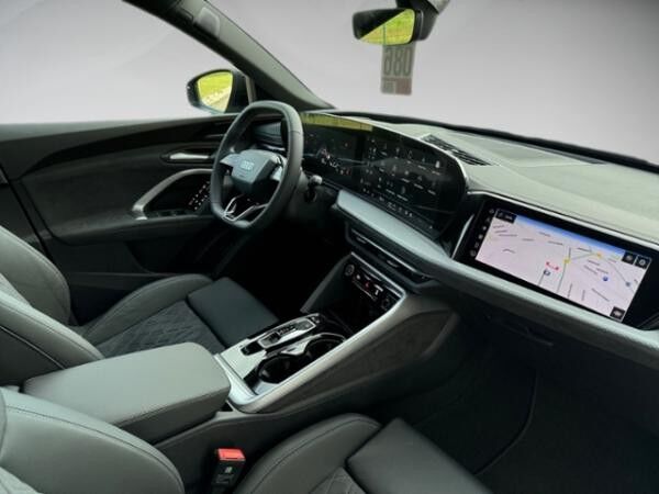 Audi Q5 SUV TDI quattro S tronic KLIMA LED NAV