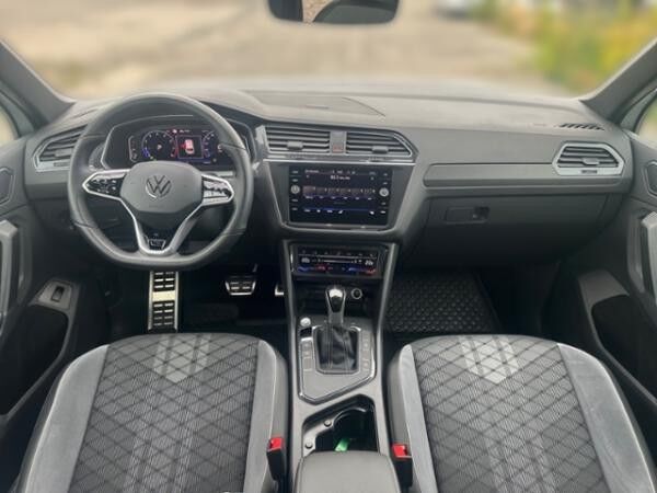 Volkswagen Tiguan 1.5 TSI DSG R-LINE *AHK *360° *TRAVEL *AC