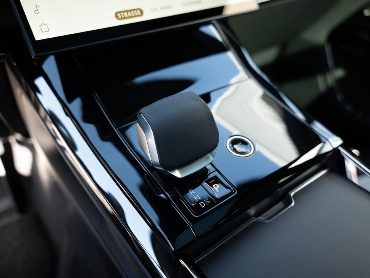 Land Rover Range Rover Sport P530 Autobiography