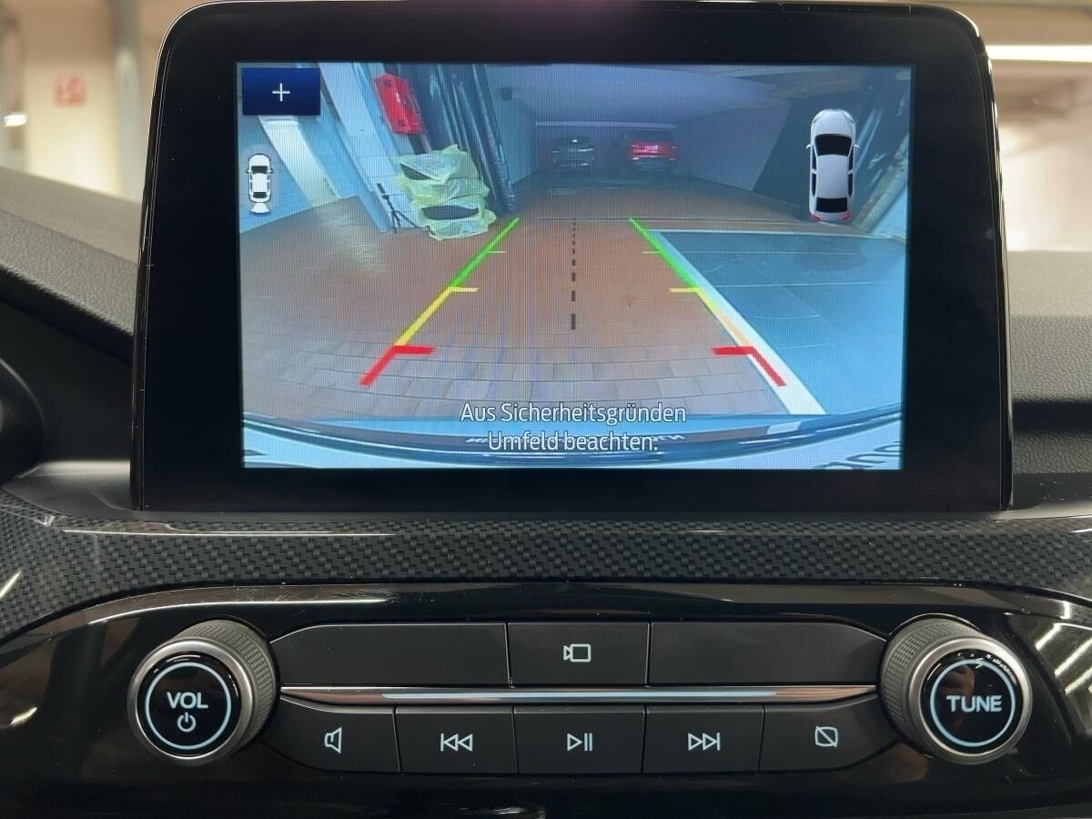 Ford Kuga ST-Line X HYBRID