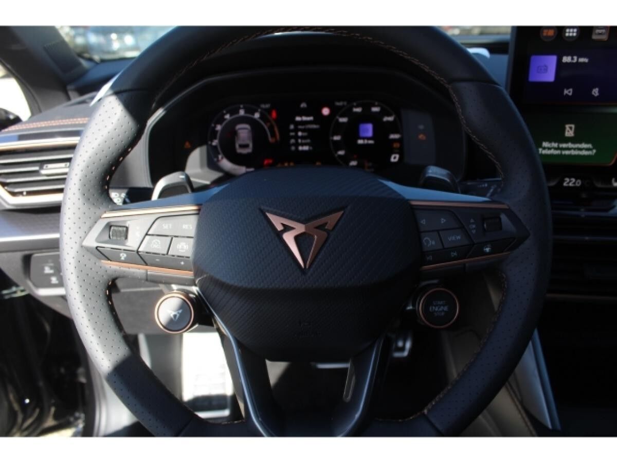 Cupra Leon Sportstourer 1.5 TSI DSG NAVI AHK MATRIX LED ACC GRA 18