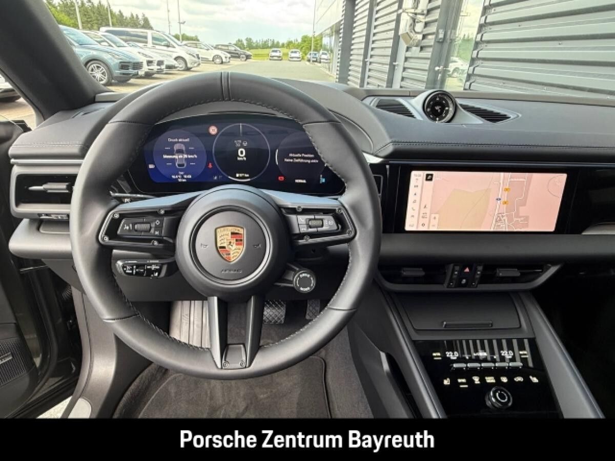 Porsche Macan AHV*MATRIX*INNO*22-ZOLL*LUFTFEDER*HEADUP*