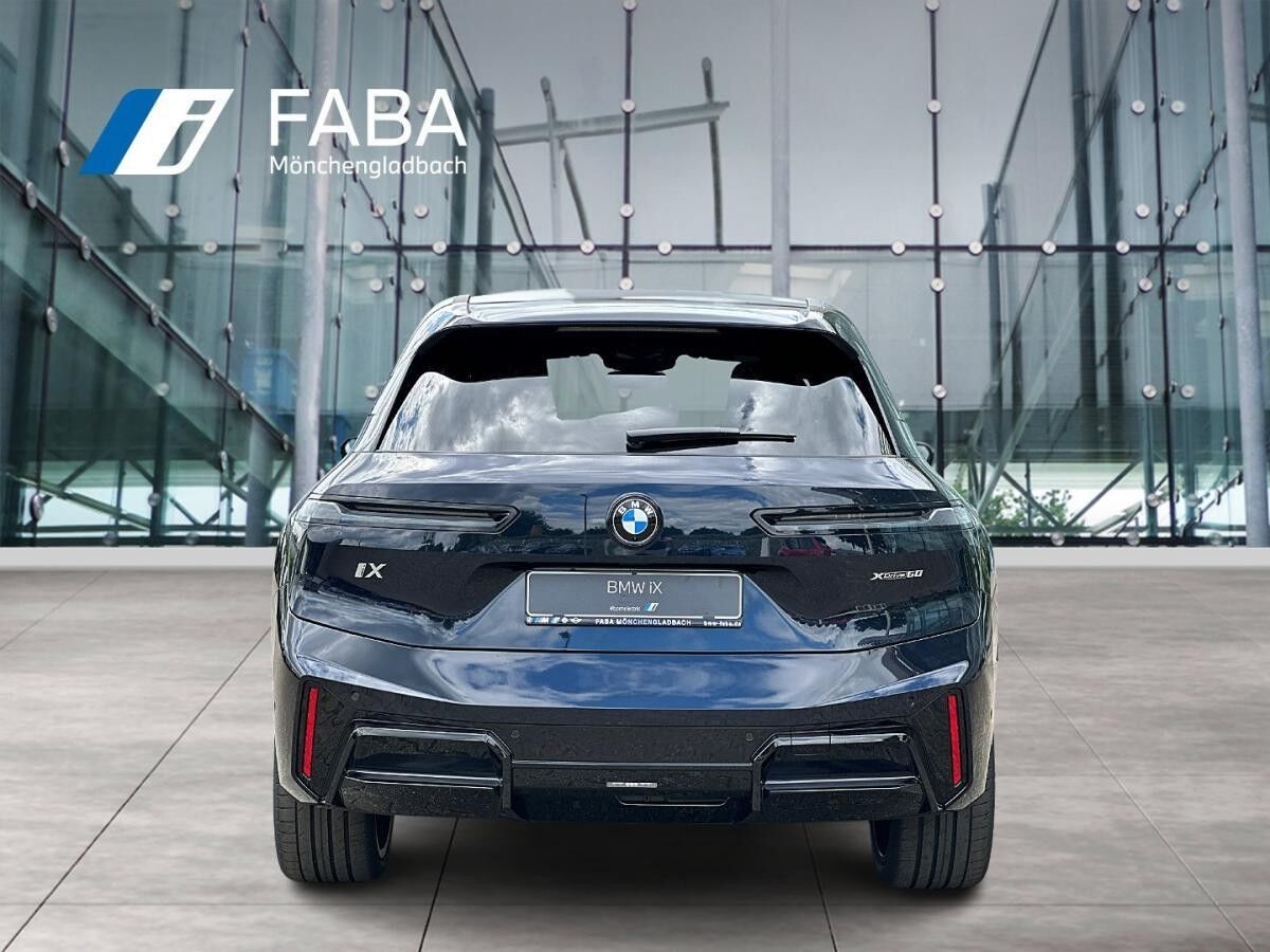 BMW ix xDrive60 M Sportpaket B&W Surround DAB LED