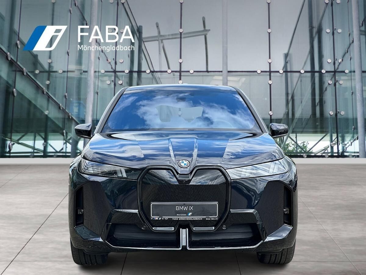 BMW ix xDrive60 M Sportpaket B&W Surround DAB LED
