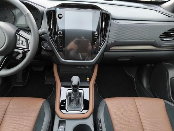 Subaru Forester 2.0ie AWD Aut. Platinum/ACC/Pano/Leder