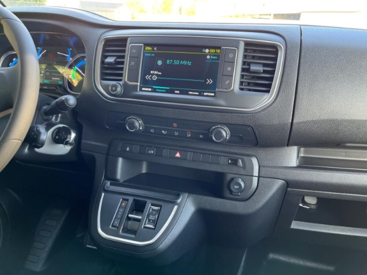 Peugeot Expert Elektro 136 Kastenwagen L3