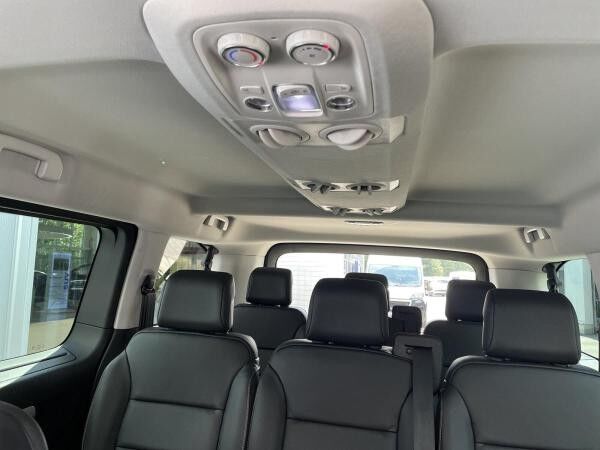 Peugeot Traveller Allure L2 BlueHDi 180 EAT8 Klima Navi, AHK