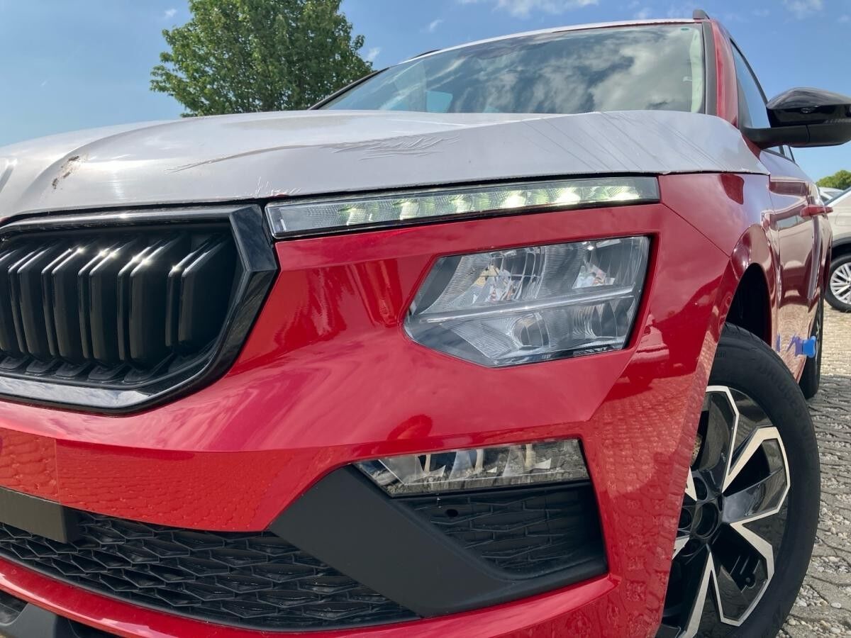 Skoda Kamiq Selection 1.0TSI LightA.SignA.PDC.WIRELESS.WINTER.SMARTLINK+.ViCo.DAB+