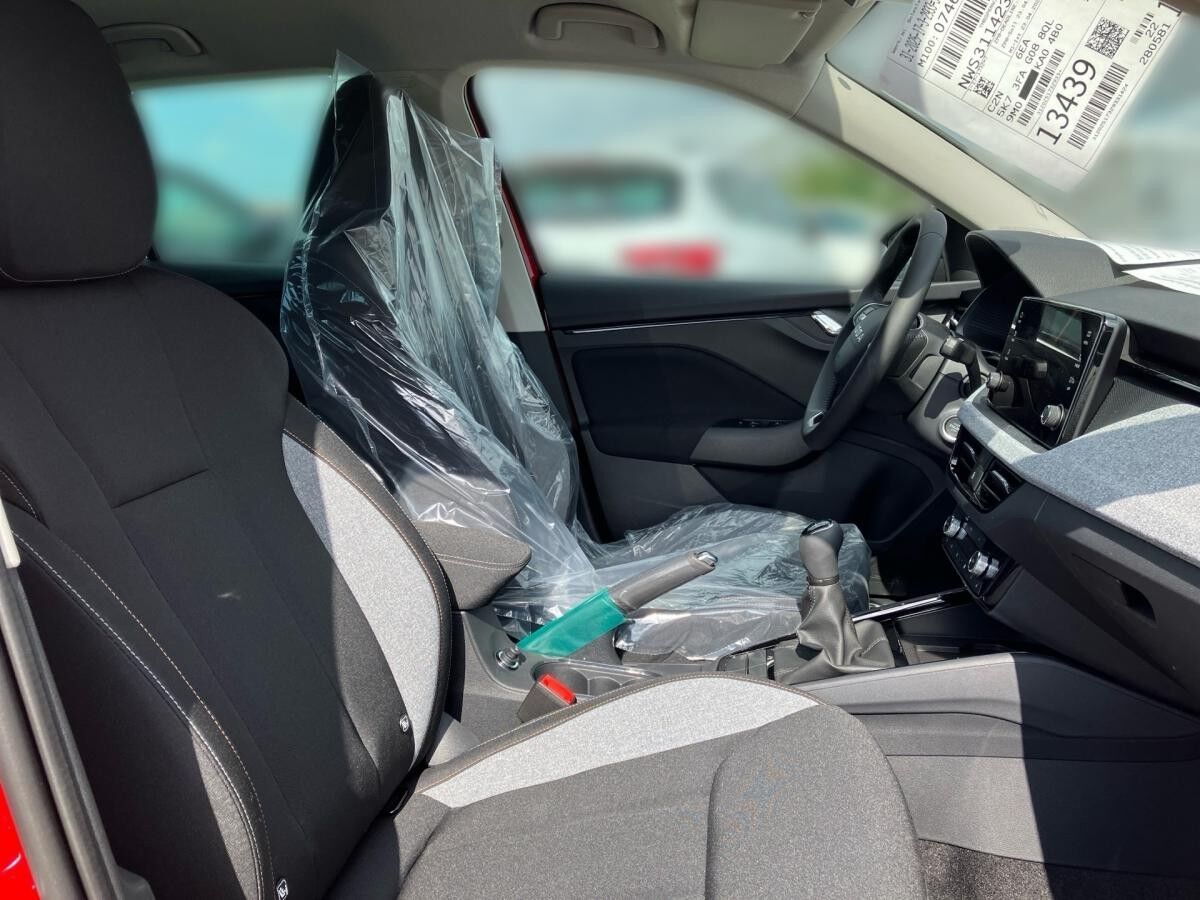 Skoda Kamiq Selection 1.0TSI LightA.SignA.PDC.WIRELESS.WINTER.SMARTLINK+.ViCo.DAB+