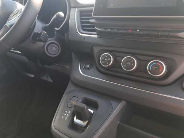 Nissan Primastar Kombi L2H1 3.0t dci 150 Automatik N-Connecta