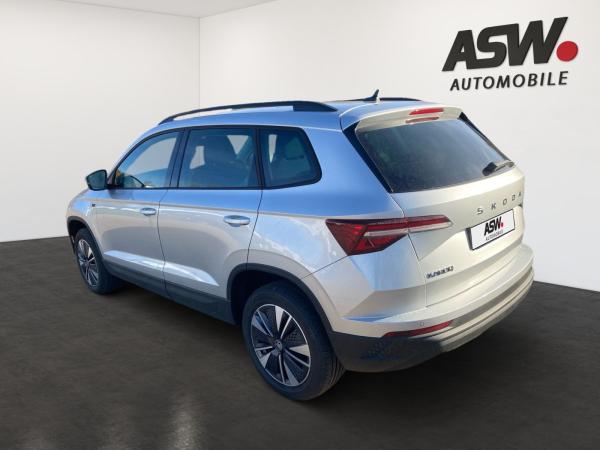 Skoda Karoq Tour 1,5TSI DSG ACC Varioflex Kamera AHK *SOFORT VERFÜGBAR*