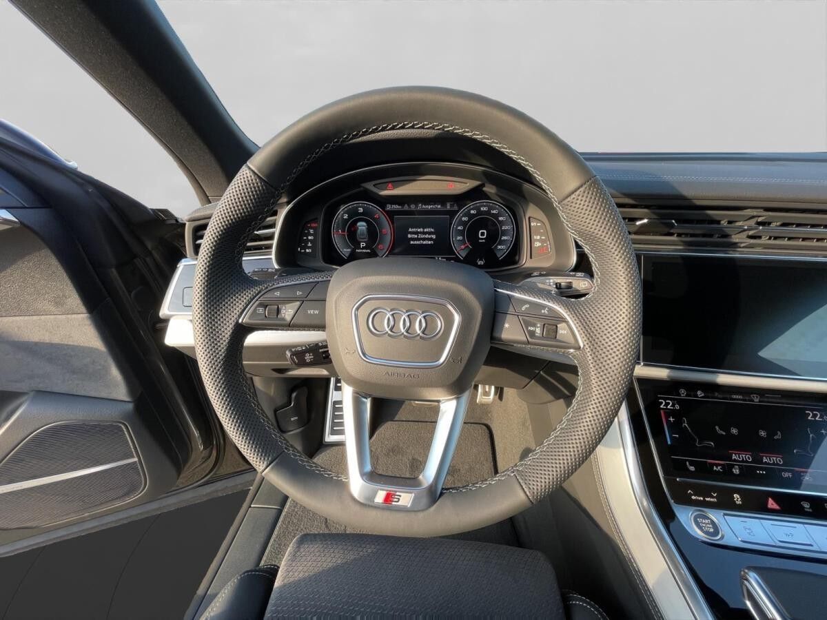 Audi Q8 50 TDI S-Line AHK B&O HUD PANO STANDHZG OPTIKPAKET+