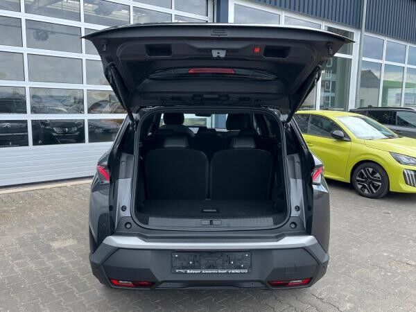 Peugeot 5008 GT HYBRID 145 e-DSC6 7-Sitze*SOFORT*