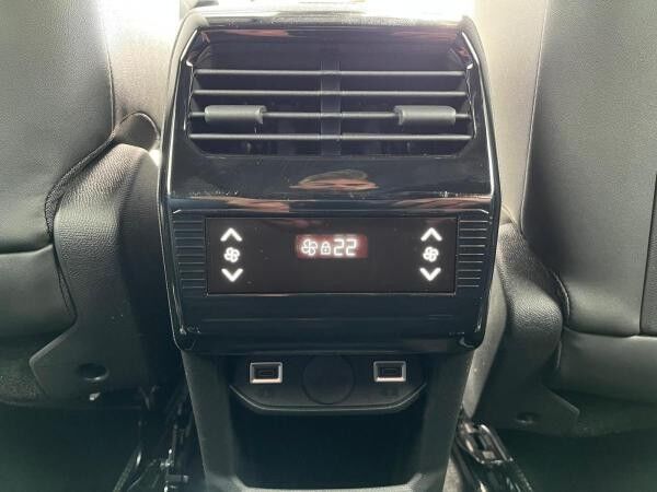Peugeot 5008 GT HYBRID 145 e-DSC6 7-Sitze*SOFORT*