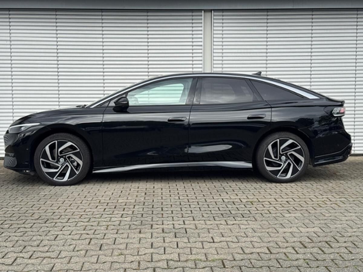 Volkswagen ID.7 Pro 82kWh *MATRIX*EASYOPEN*H&K*DCC* Volkswagen ID.7 Pro 82kWh *MATRIX*EASYOPEN*H&K*DCC*