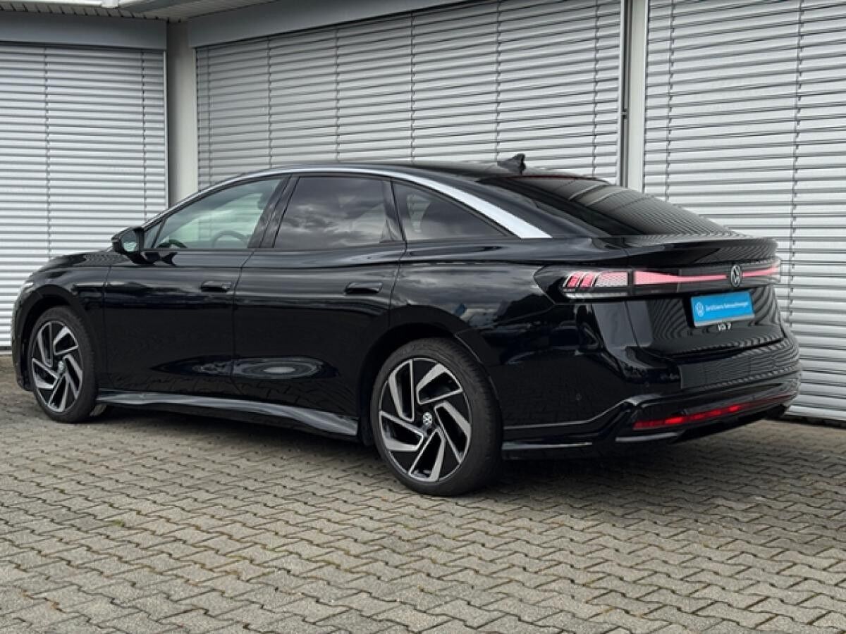 Volkswagen ID.7 Pro 82kWh *MATRIX*EASYOPEN*H&K*DCC* Volkswagen ID.7 Pro 82kWh *MATRIX*EASYOPEN*H&K*DCC*