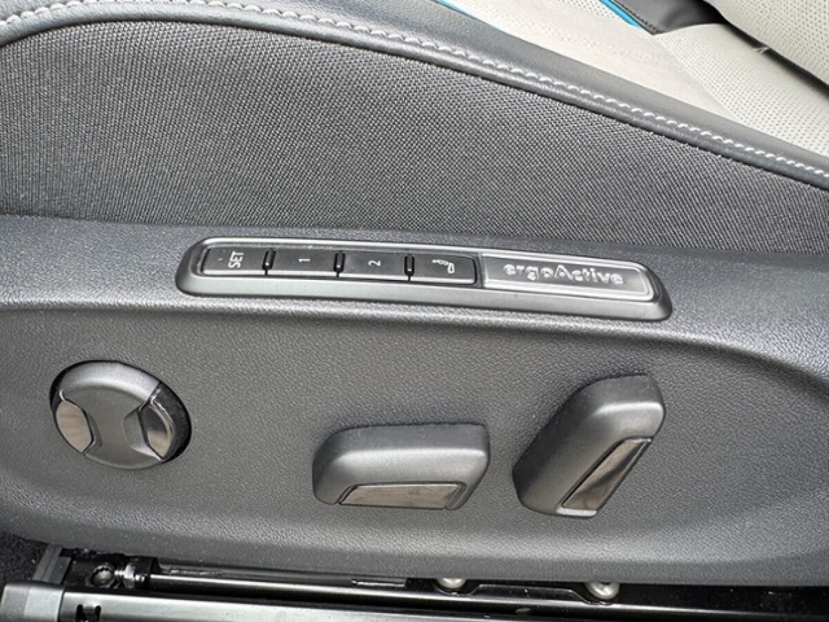 Volkswagen ID.7 Pro 82kWh *MATRIX*EASYOPEN*H&K*DCC* Volkswagen ID.7 Pro 82kWh *MATRIX*EASYOPEN*H&K*DCC*