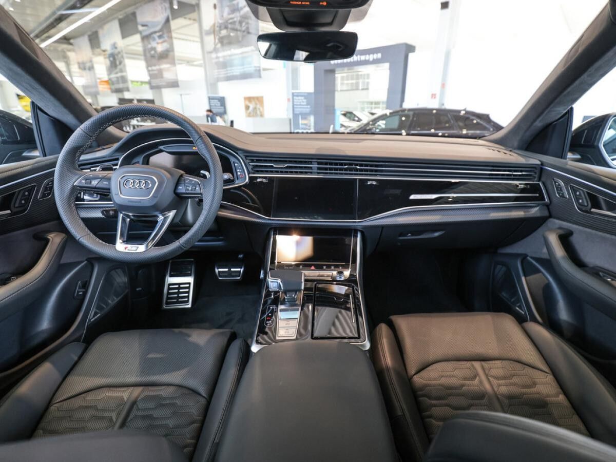 Audi RS Q8 Lagerwagen - sofort verfügbar