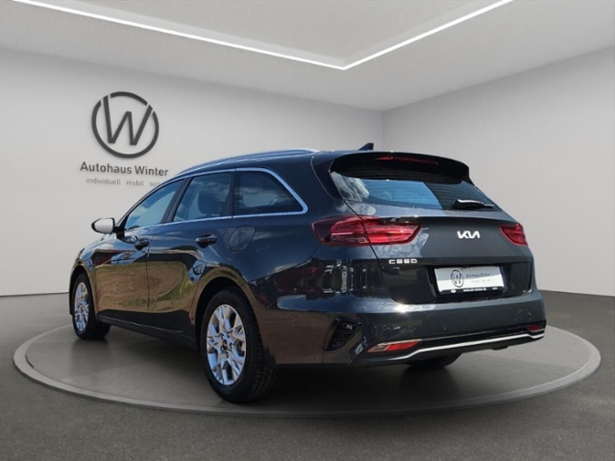 Kia Ceed SW Ceed Sportswagon 1,5 T-GDI Vision Navi Komf. Kli