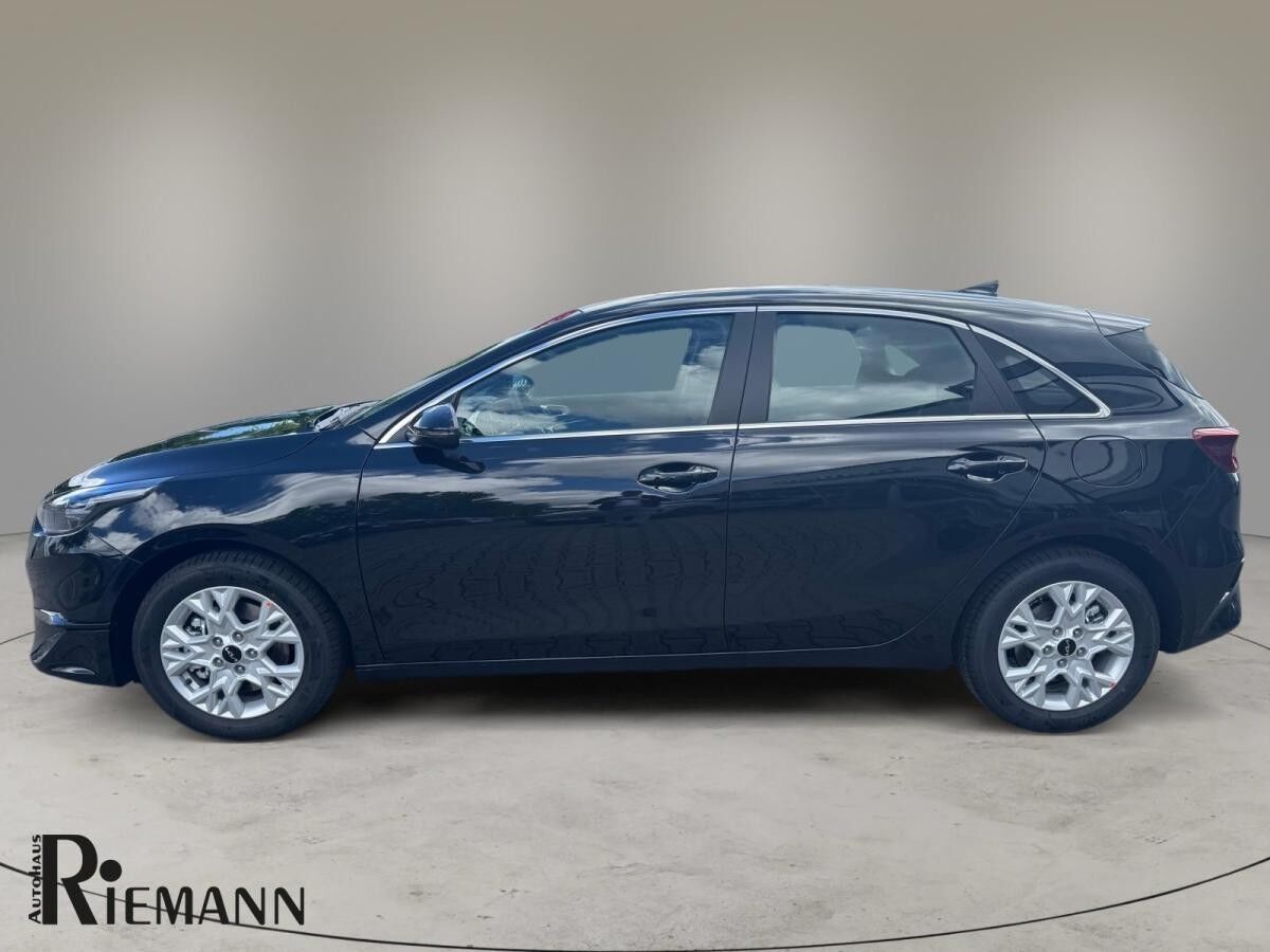 Kia Ceed 1.0 T-GDI Ultimate Edition + Totwinkelassistent