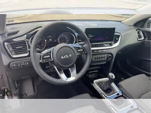 Kia Ceed 1.0 T-GDI Ultimate Edition + Totwinkelassistent