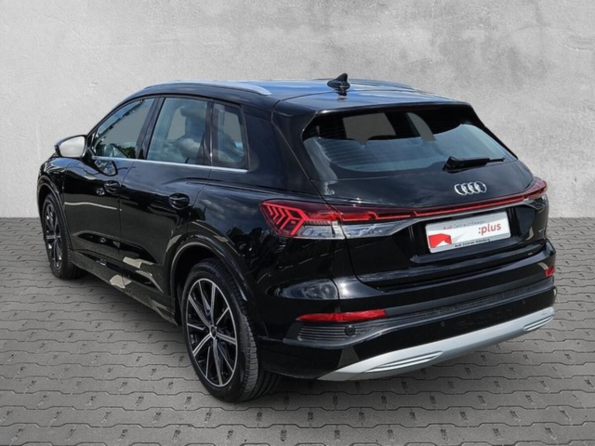 Audi Q4 e-tron 55 quattro S-Line PANO+ACC