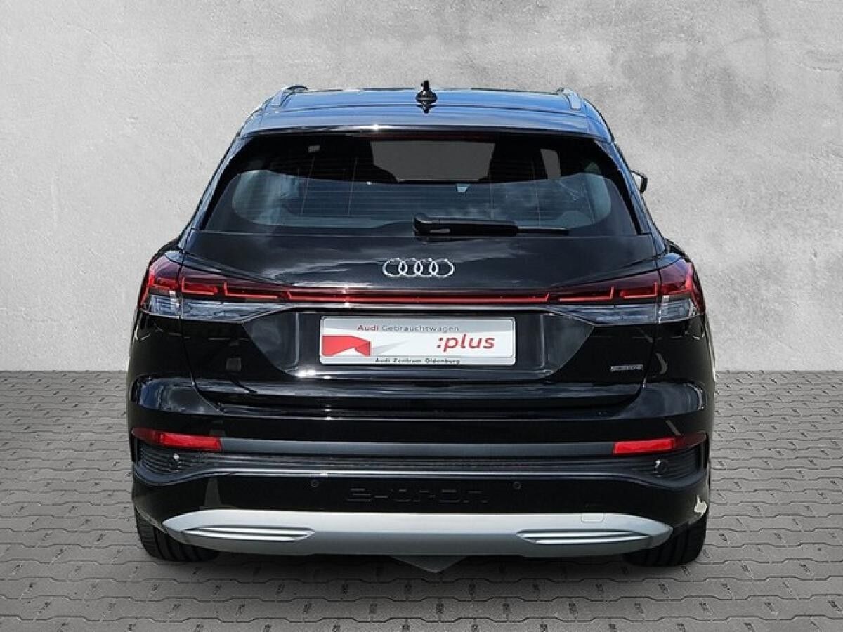 Audi Q4 e-tron 55 quattro S-Line PANO+ACC