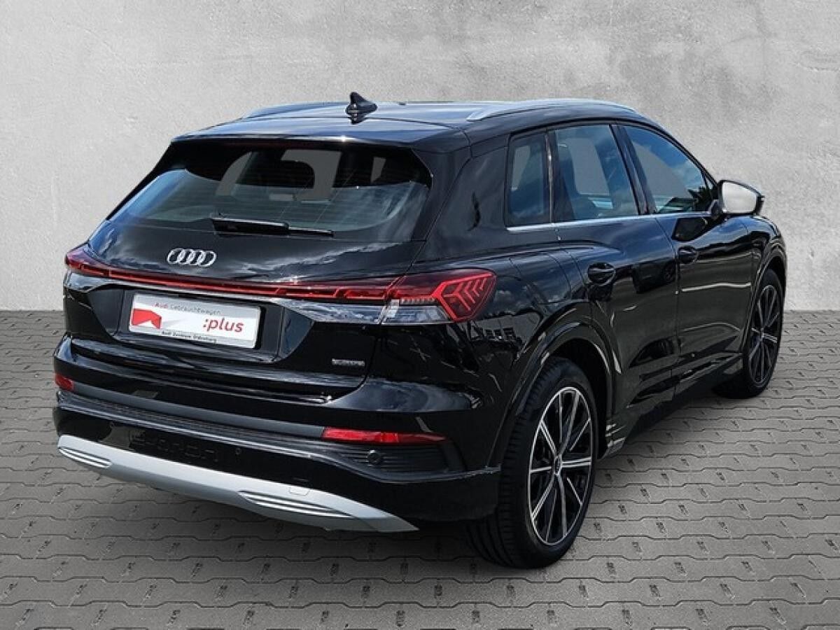 Audi Q4 e-tron 55 quattro S-Line PANO+ACC
