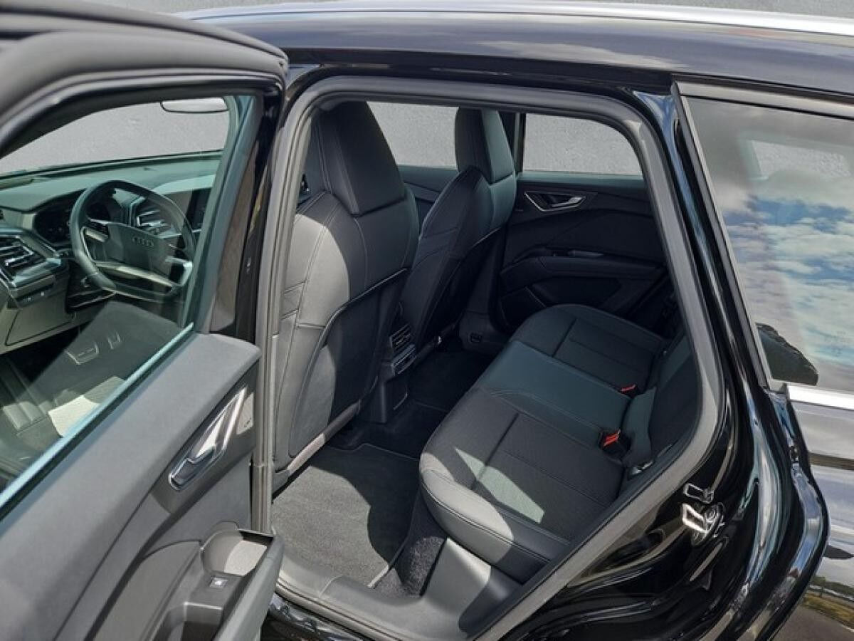 Audi Q4 e-tron 55 quattro S-Line PANO+ACC
